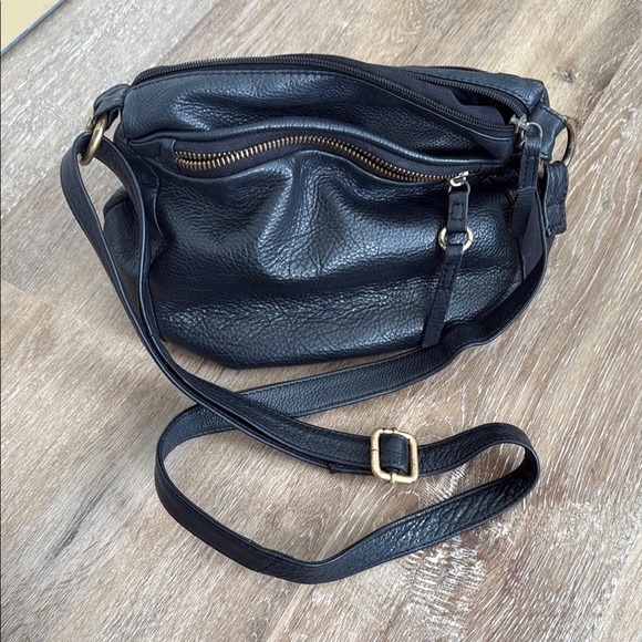 GREAT AMERICAN LEATHER WORK Sleek Black Crossbody Bag Y2K Vintage - Picture 9 of 15